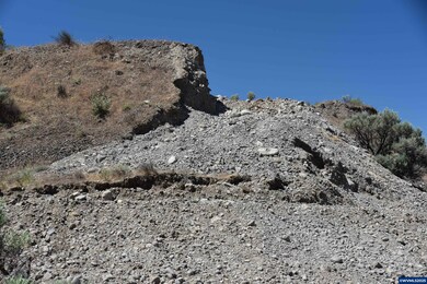 74207 Rhea Ln, Arlington, OR 97812 - photo 2