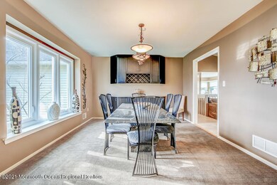 25 Baskenridge Dr, Middletown, NJ 07748 - photo 6