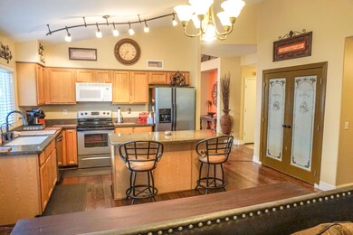 7347 E Navarro Ave, Mesa, AZ 85209 - photo 6