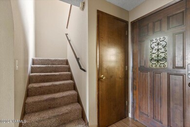 Entry, Stairs