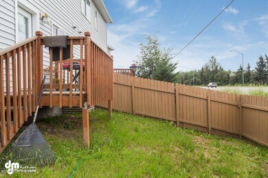 Backyard 6809-SMALL