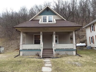 137 S Main St, Potosi, WI 53820 - photo 2