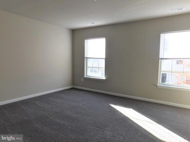 5784 Indian Cedar Ct, Frederick, MD 21703 - photo 7