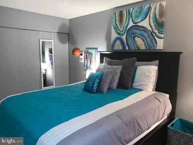 11815 Breton Ct unit 2, Reston, VA 20191 - photo 6