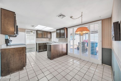 14024 N Burning Tree Place, Phoenix, AZ 85022 - photo 4