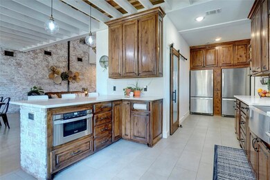 2014 Emily Ct, Azle, TX 76020 - photo 6