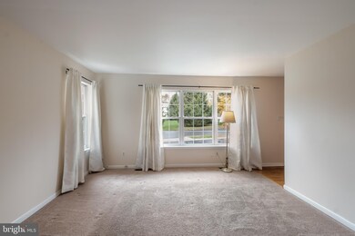 53 Zachary Dr, Chalfont, PA 18914 - photo 6