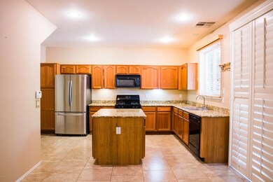 elitus-photography-16139-N-171st-Lane-2