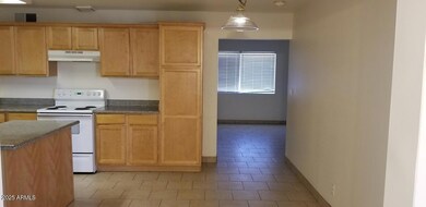 eat in kitchen