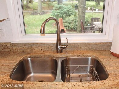 8729 Oakleigh Rd, Parkville, MD 21234 - photo 3