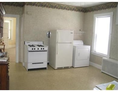 22 Woodland Ct unit 1, Lawrence, MA 01841 - photo 2