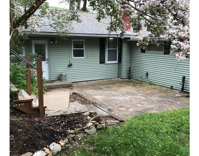 27 Lakeview Dr, Charlton, MA 01507 - photo 5