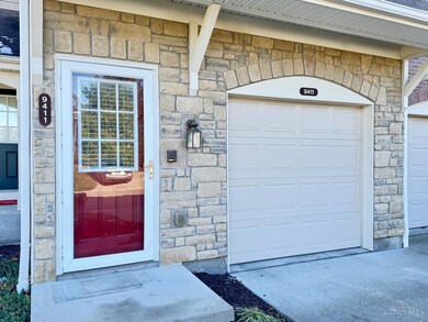 9411 Stoneybrooke, Cincinnati, OH 45231 - photo 2