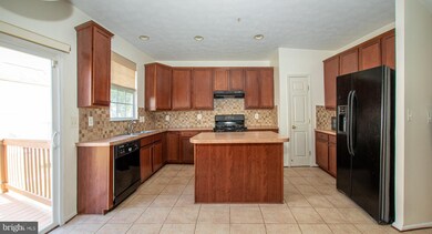 9719 Biggs Rd, Middle River, MD 21220 - photo 5
