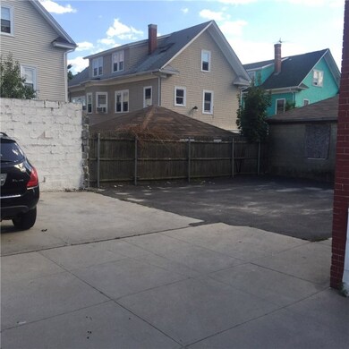 64 Gallatin St, Providence, RI 02907 - photo 3