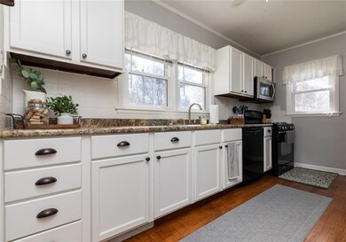 3840 41st St, Des Moines, IA 50310 - photo 7