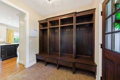 943 N Main St, Naperville, IL 60563 - photo 7