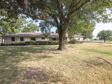 2728 E Highway 34, Ennis, TX 75119 - photo 3