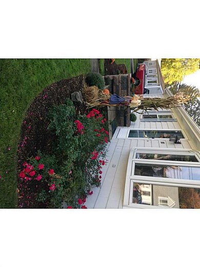 10 Greenlake Dr, Greenville, RI 02828 - photo 4