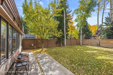 04-982Cemetery_241016004
