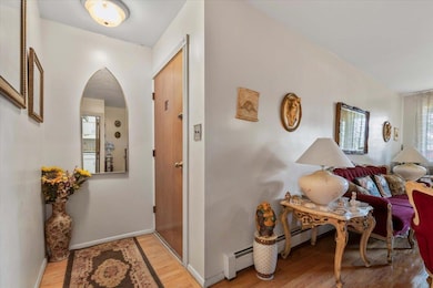 74-29 Calamus Ave unit 20, Elmhurst, NY 11373 - photo 2