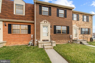 21 Holland Hill Ct, Catonsville, MD 21228 - photo 3