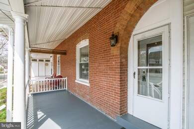 21 E 4th St, Lansdale, PA 19446 - photo 3