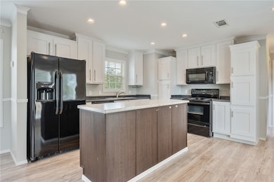 9144 Hensarling Ln, Bryan, TX 77808 - photo 7