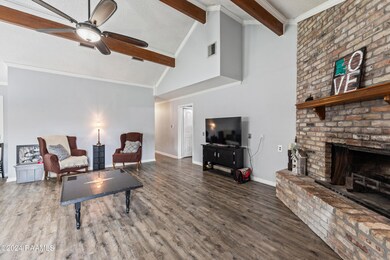 117STNICHOLAS-23