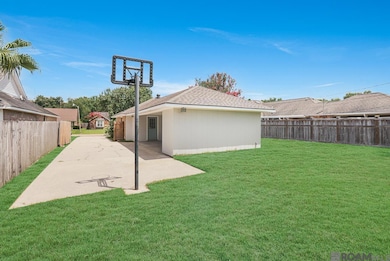 17632 Nine Oaks Ave, Baton Rouge, LA 70817 - photo 6