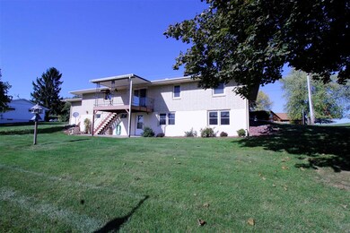 155 East St, Potosi, WI 53820 - photo 3