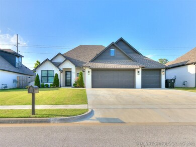 4122 W Tucson Place, Broken Arrow, OK 74011 - photo 2