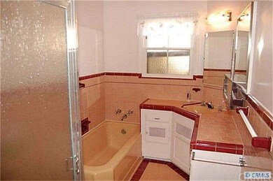 Hall Bath with Separate Shower and Tub