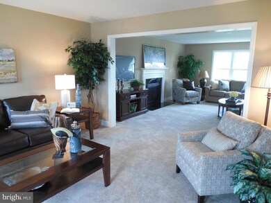 148 Blackbird Ln, Hummelstown, PA 17036 - photo 3