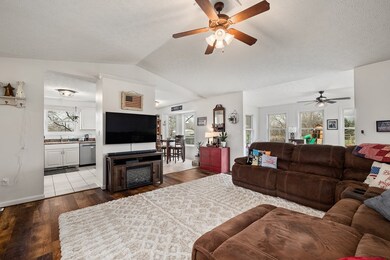 672 State Route 302, Ashland, OH 44805 - photo 3