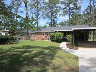1805 W Lakeridge Dr, Albany, GA 31707 - photo 2