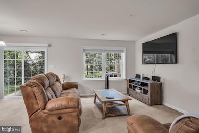 343 Melbourne Ln, Mechanicsburg, PA 17055 - photo 3