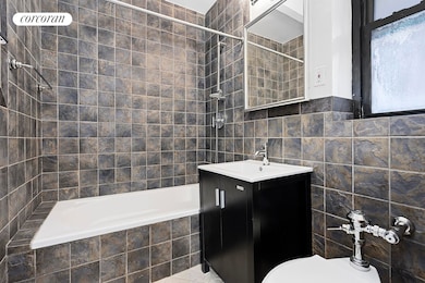 Gregory  House unit 5C, New York, NY 10016 - photo 6