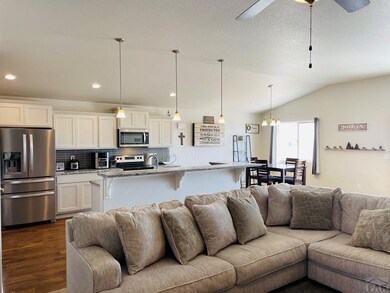 Living Room/Kitchen