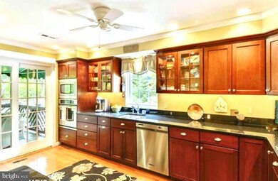 754 Leister Dr, Lutherville Timonium, MD 21093 - photo 2