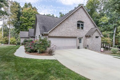 126 Trentwood Dr, Crossville, TN 38558 - photo 2