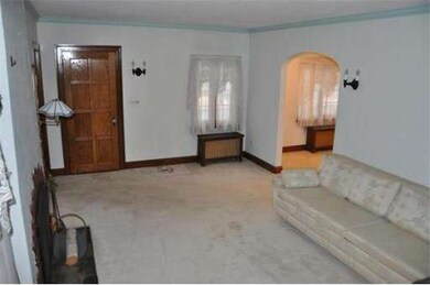 15 Northumberland St, Springfield, MA 01109 - photo 4