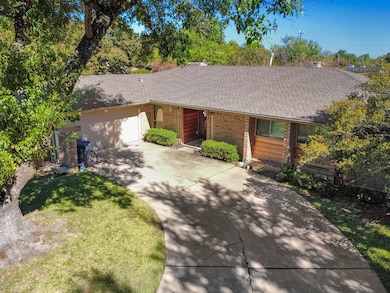 15606 Kingscrest Cir, Dallas, TX 75248 - photo 2