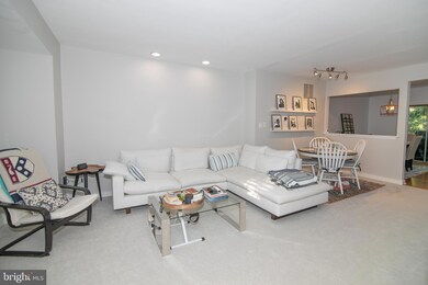 15798 Widewater Dr, Dumfries, VA 22025 - photo 7