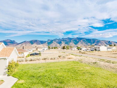 595 Abarr Dr, Spring Creek, NV 89815 - photo 4