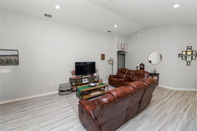 1119 Aruba Ave, Mulberry, FL 33860 - photo 6