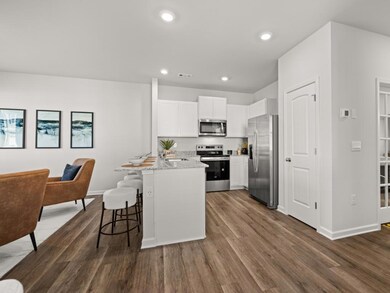 5977 Skylar Dr unit 70, Atlanta, GA 30336 - photo 5