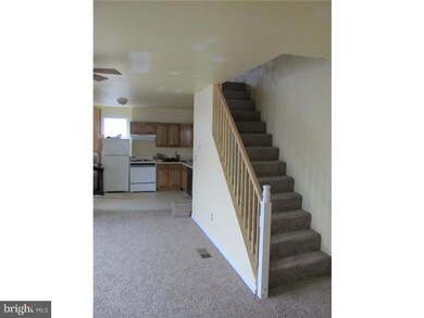 606 Clifton Ave unit 2, Darby, PA 19023 - photo 5