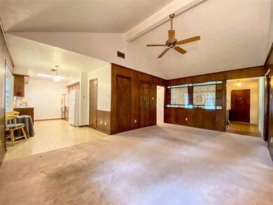 11023 Caribbean Ln, Houston, TX 77089 - photo 6