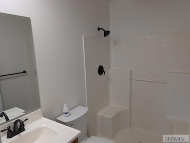 4822 S Streeter Ave, Ammon, ID 83406 - photo 2